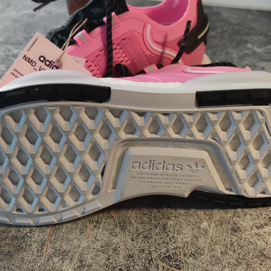 Nya Adidas nmd V3 i stl 38.5  - 91