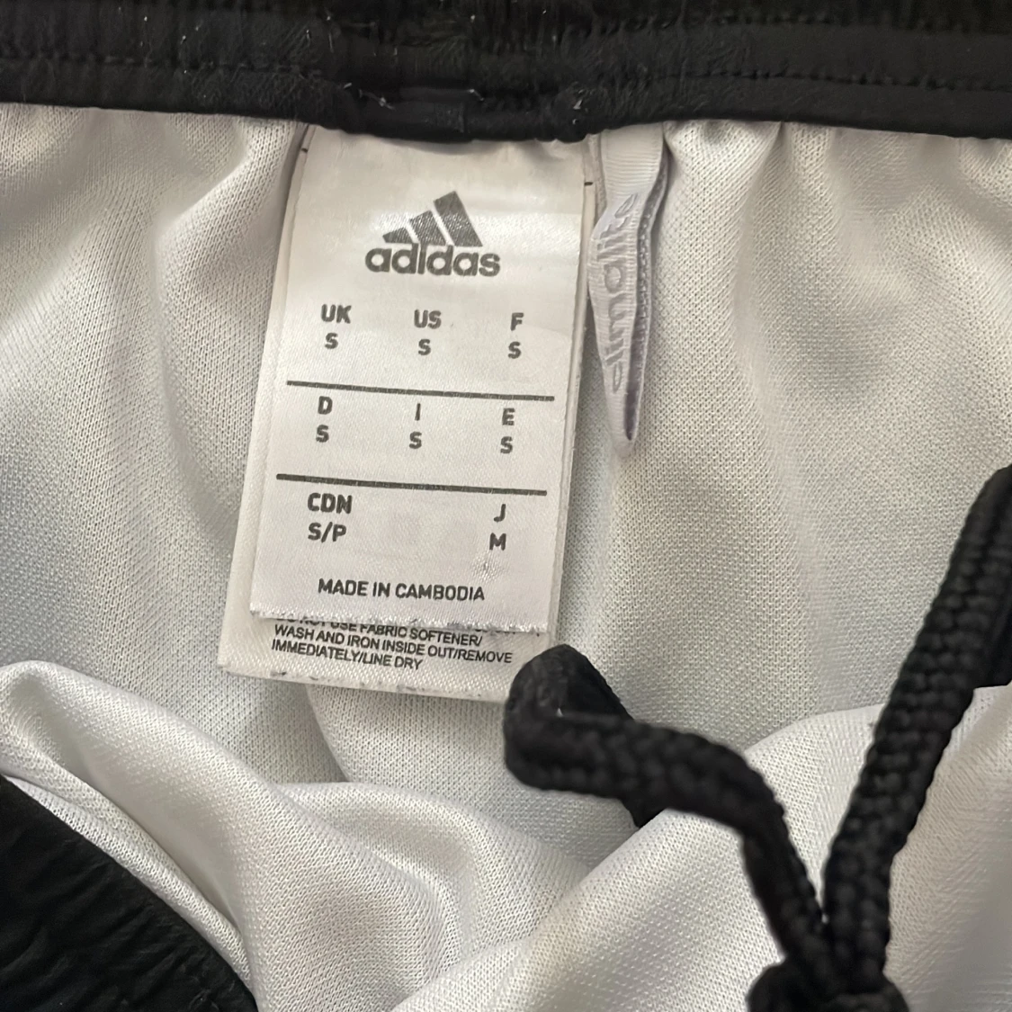 Svarta träningsshorts - 90