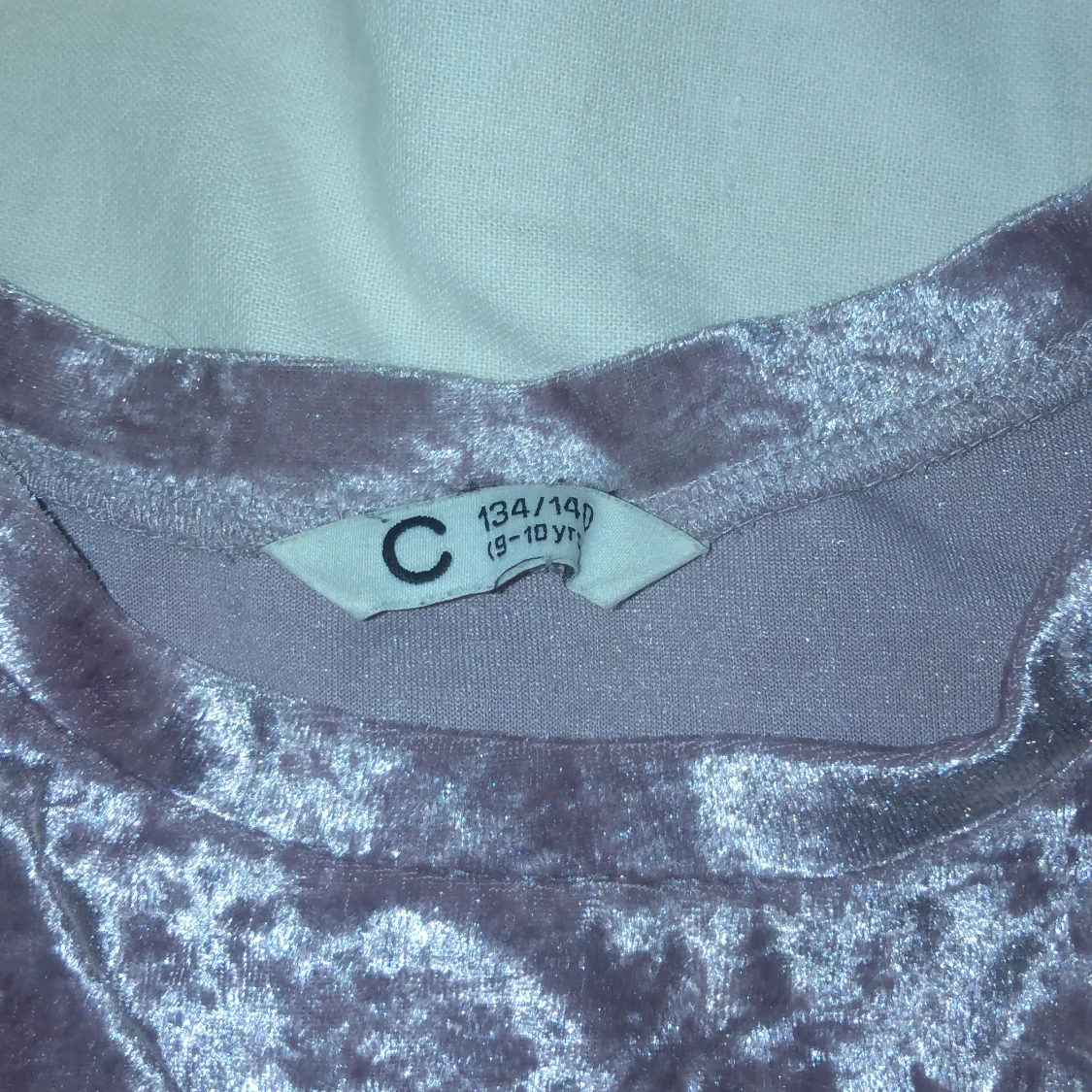 Rosa/lila tröja  - 91