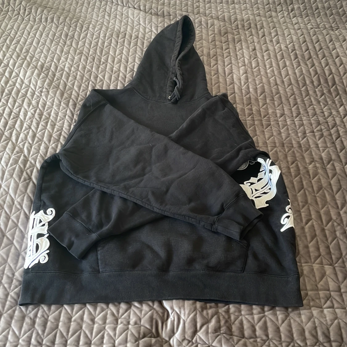 Supreme hoodie