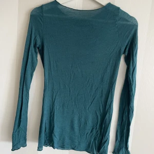  tröja från intimissimi - Grön tröja i bra skick