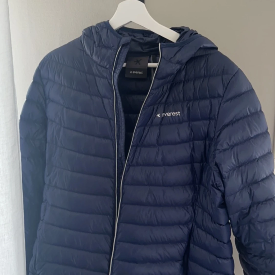 Marinblå jacka från everest - 90