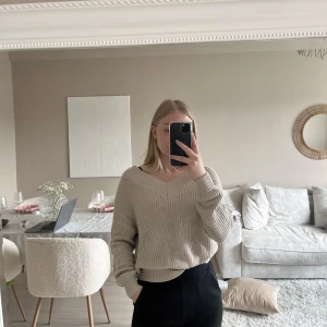 Stickad tröja - I fint skick🌸 Bomull, skönt material