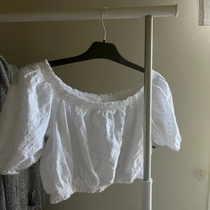 Jätte söt blus - Pris kan ändras