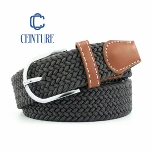 Silverpil grått ceinture flätat bälte - Nu säljer vi våra as feta golf flätade bälten som vi även säljer genom våran hemsida. Bältet kan användas vare sig storlek eftersom du kan spänna vart du vill. Bältet är 108 cm långt och på bredden 3,3cm. Vi har även marinblå och svart färg på plicken
