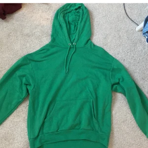 Hoodie - Säljer denna jätte fina hoodie💗