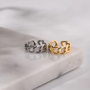 HADES - Justerbar 🤍 Rostfritt stål 🤍 Ringbox ingår 🤍 Olympiabutik.se 🤍 89kr/st