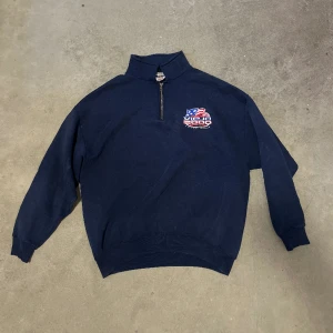 Vintage Hockey tröja - Storlek M. Bra skick. Pris går att diskuteras