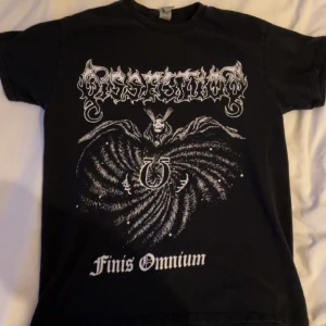 Dissection T-Shirt - Nice Dissection T-Shirt i storlek M,   pris kan diskuteras