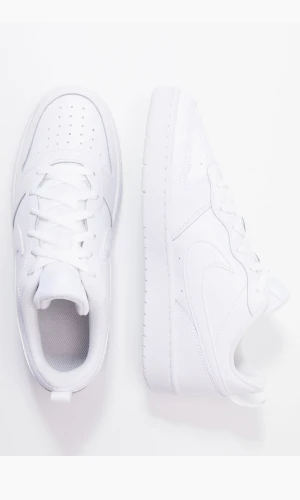 Nike Court Borough - Vita nike skor i mycket bra skick! Storlek 38, använda fåtal gånger!