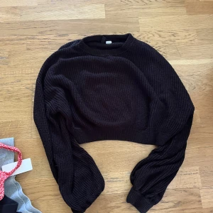 Tjock tröja  - Stickad tröja från HM 