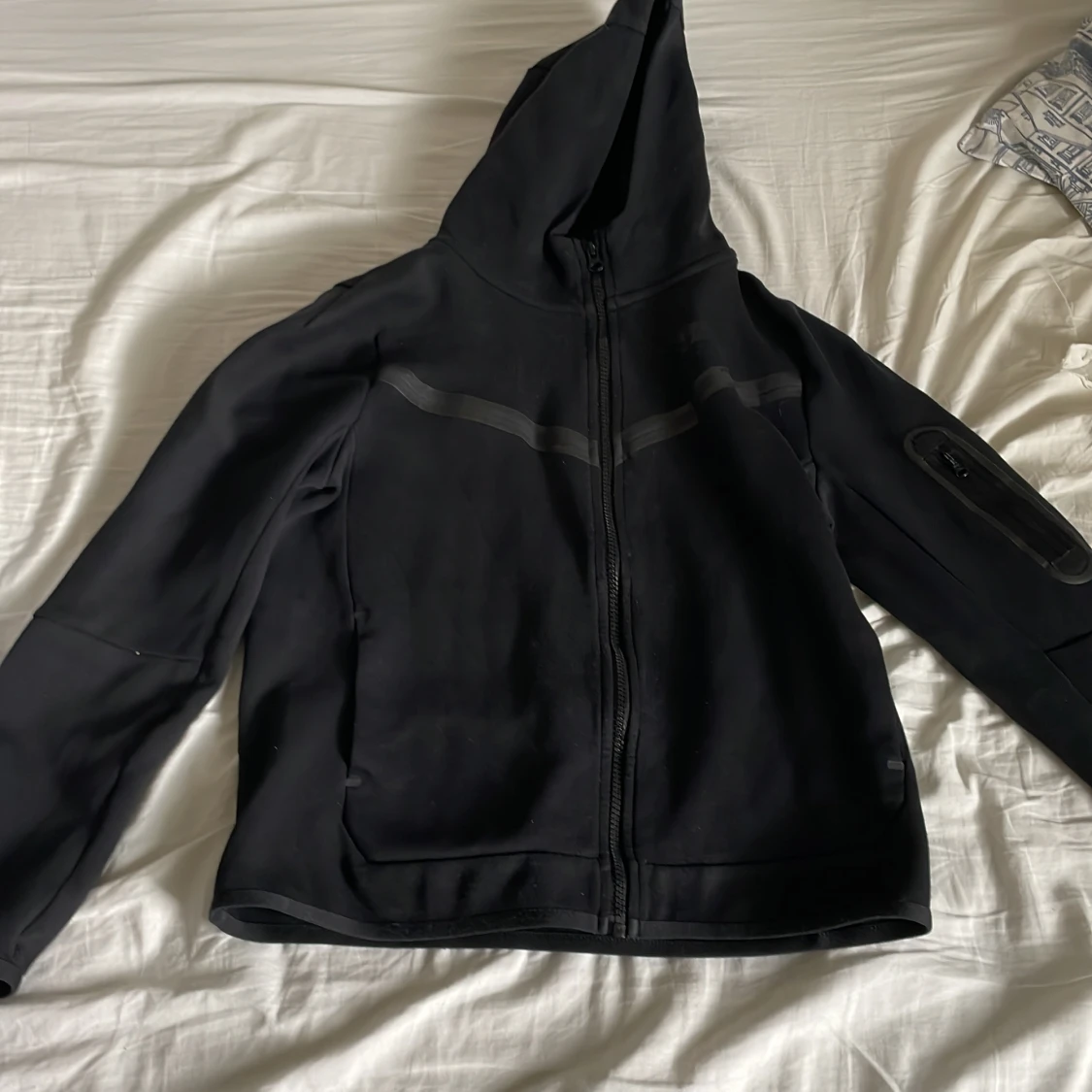 Svart Nike tech fleece zip hoogie