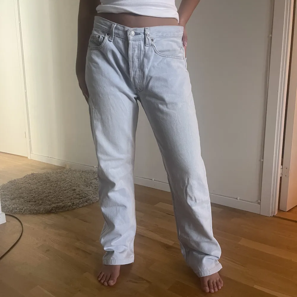 Levis jeans 501 modell , nyskick. Storlek 32/36 jag är 160. Jeans & Byxor.