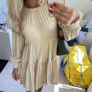 Klänning - Säljer mina söta klänning från bikbok❤️