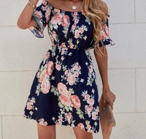 Sommarklänning! - Fin sommarklänning, helt ny