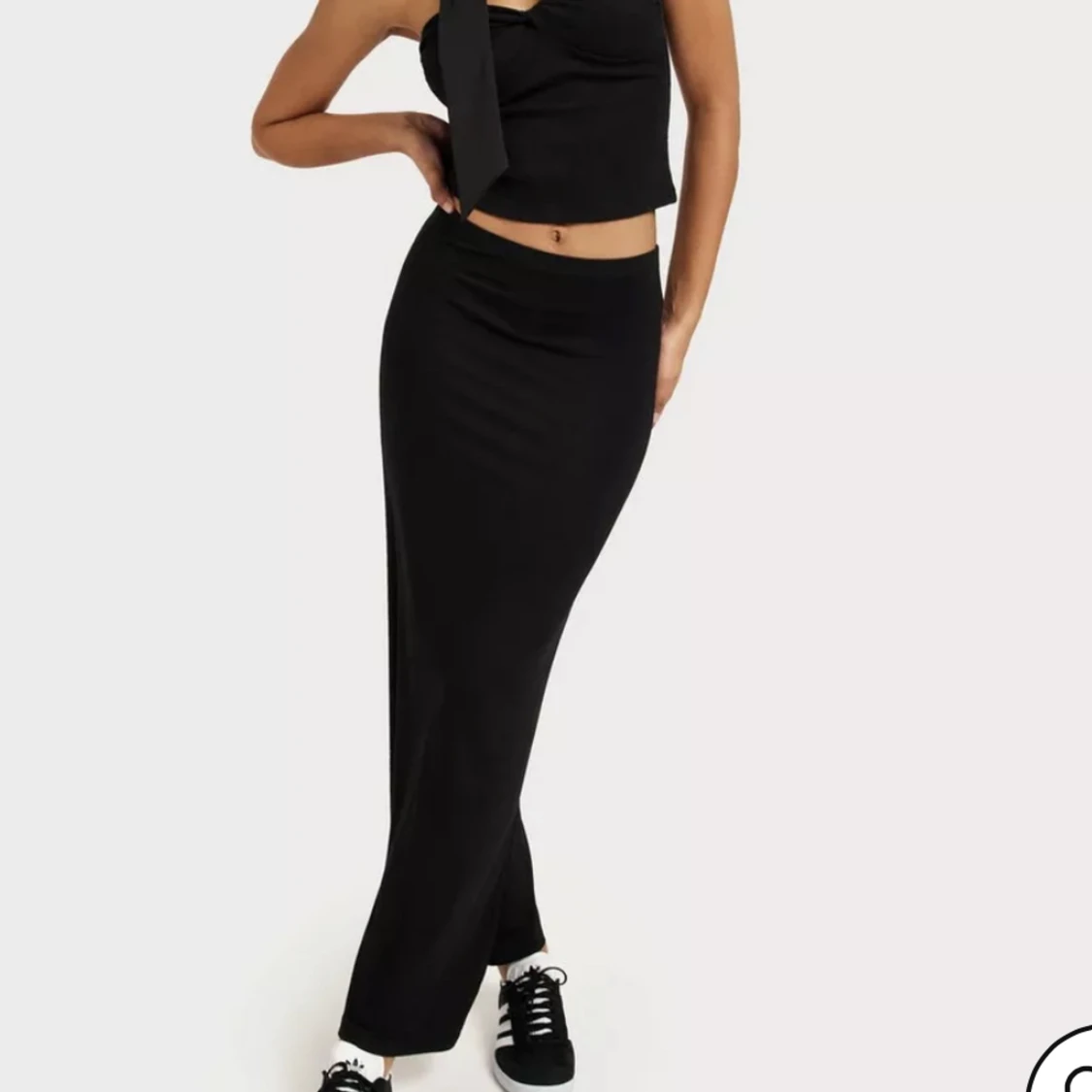 Nelly maxikjol  - 90