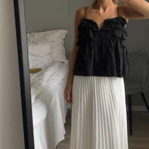 Topp - Så fin sommartopp från Zara, köptes förra sommaren så finns inte heller kvar💕