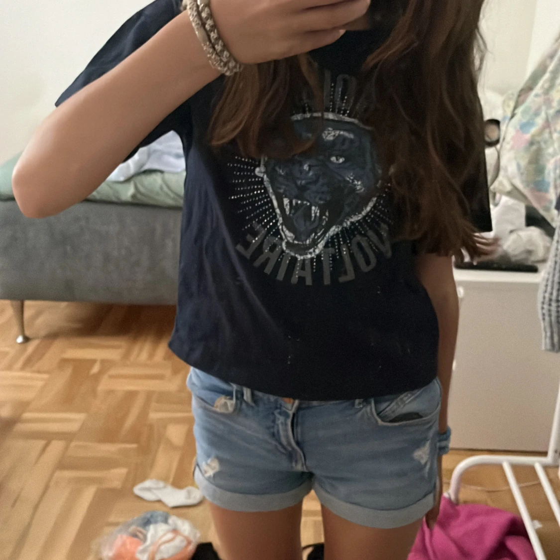 Intreskoll på denna fina oanvänd Zadig tröjan!💘