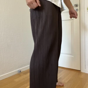 Issey Miyake byxor - Issey Miyake Pleats Please, inköpta vintage! 
