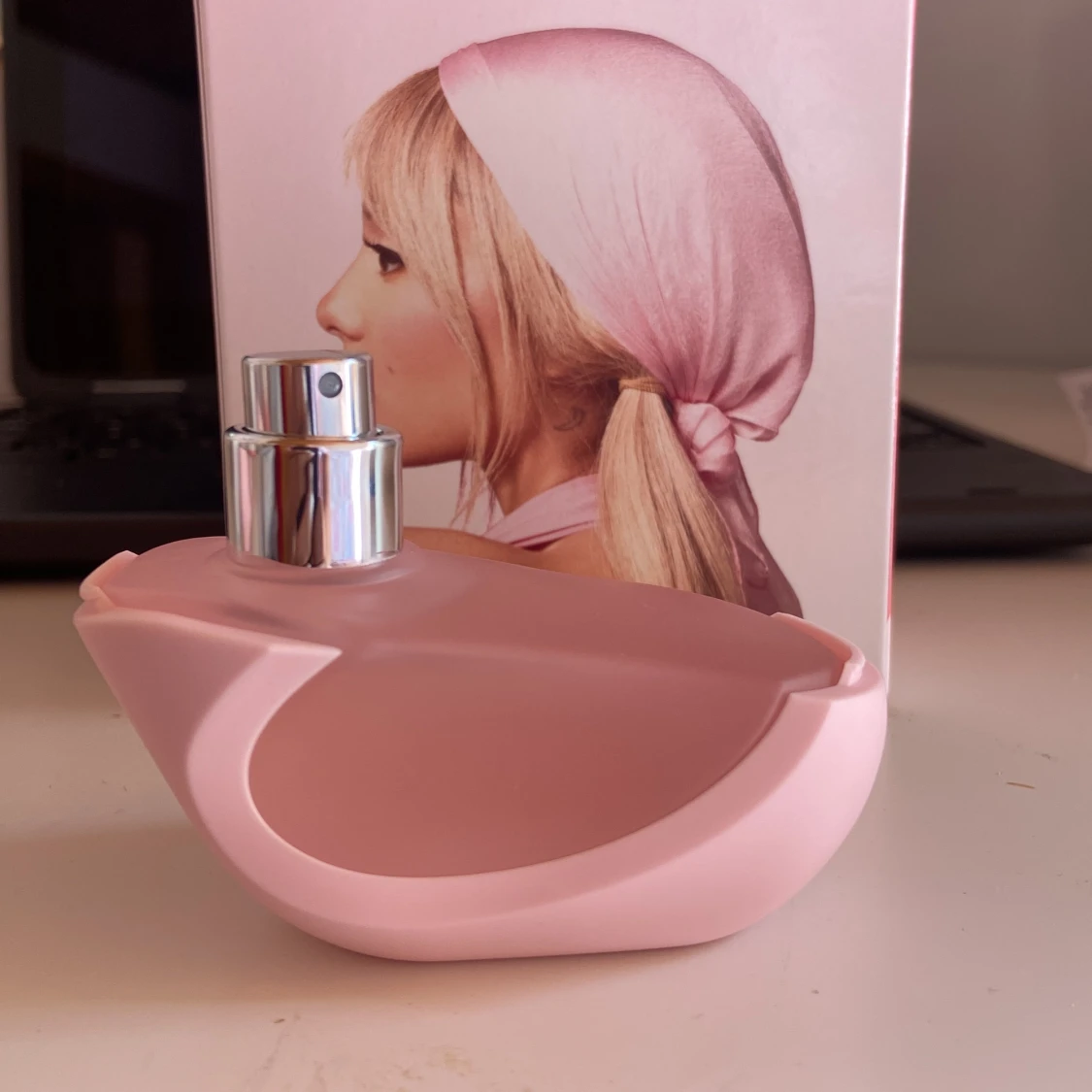 Mod Ariana Grande - 91