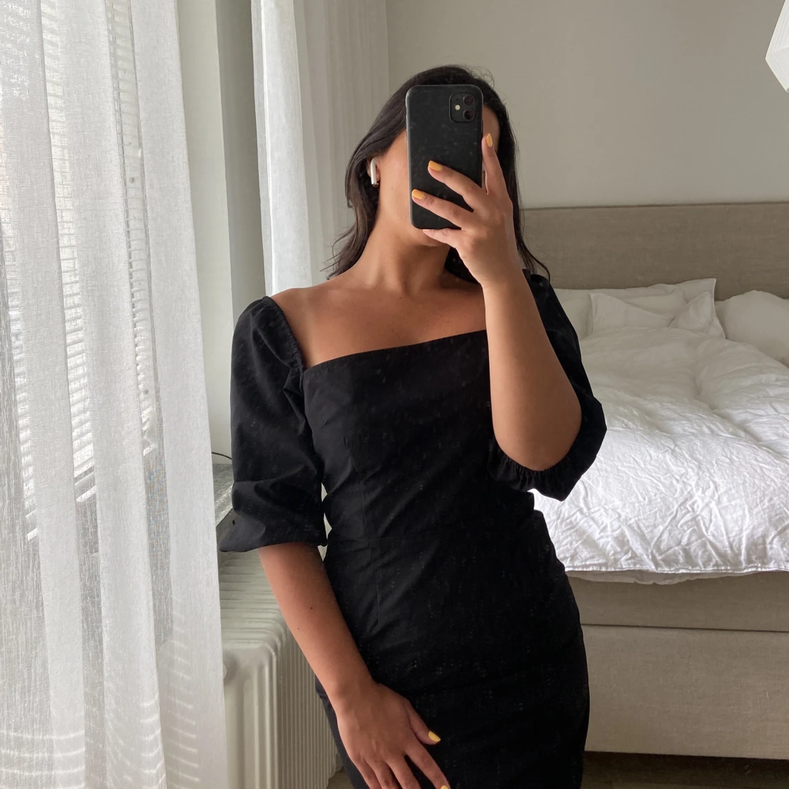 Svart kort klänning  - 90