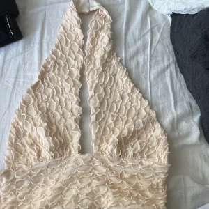 Festtopp - Från shein, aldrig använd. STRL: xs men passar även lite större