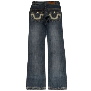 True religion jeans (11) - True religion jeans. Storlek 28x32. Använd gärna köp nu!