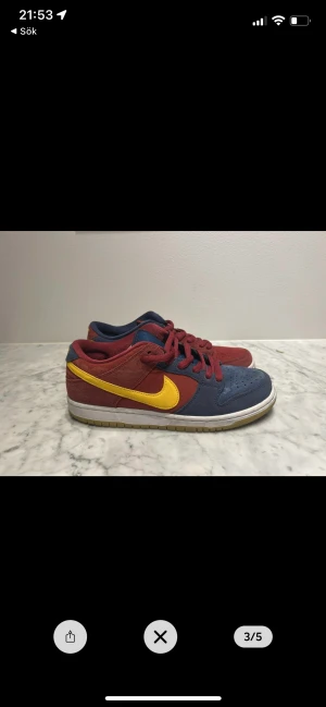 Nike barcelona dunks - Snygga dunks,sbs som är fräscha och har få tecken på användning