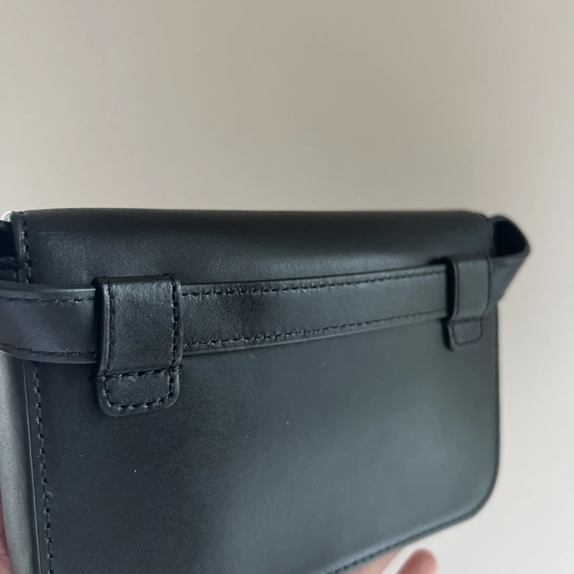 Oanvänd MK magväska  - 91