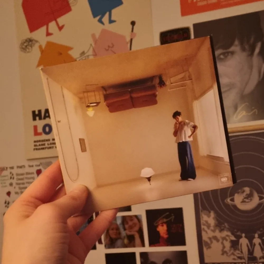 Däljer min harrys house cd skiva då jag har en annan plus vinylen Aldrig spelad.. Muu.