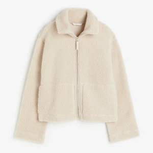 Beige teddyjacka  - Säljer denna supermysiga teddyjacka från hm❤️