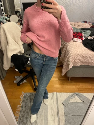Stickad tröja  - Rosa stickad tröja från hm 💗