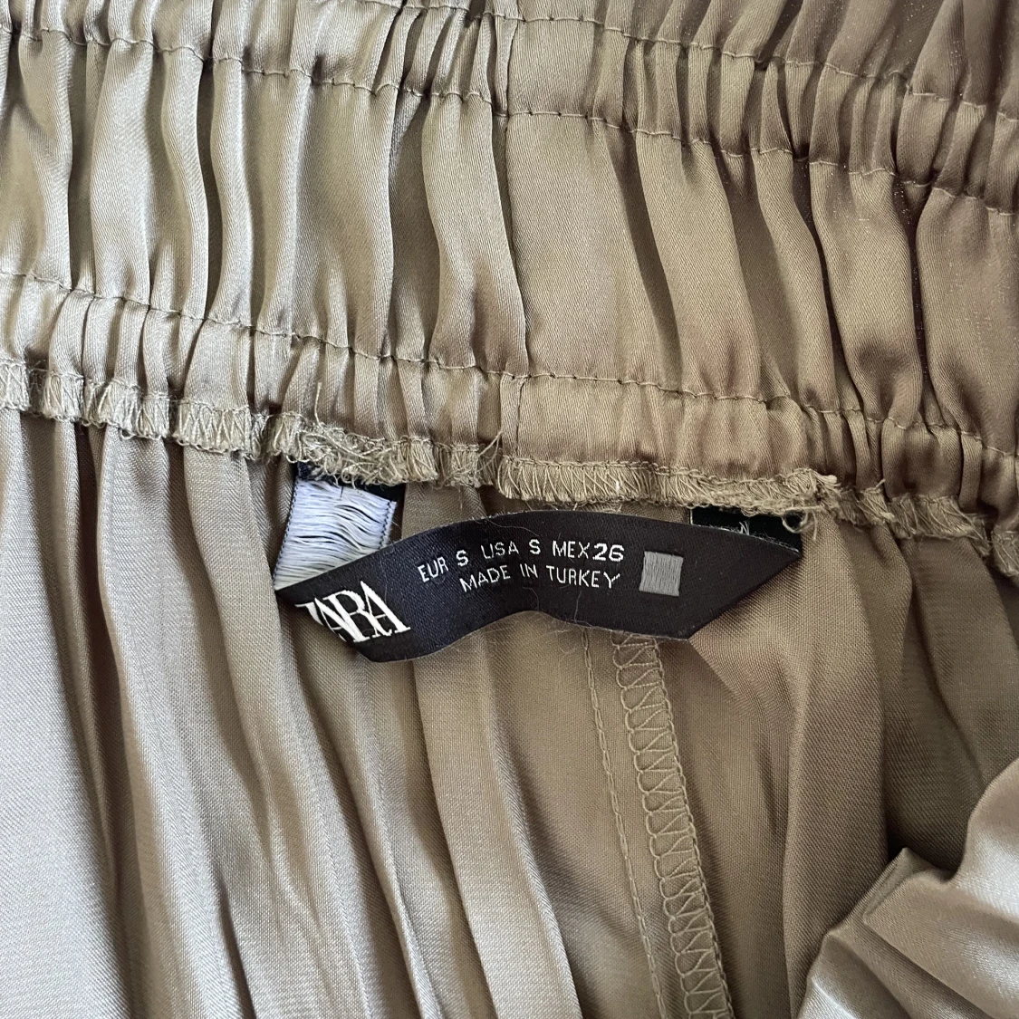 Pilserad långkjol! - 91