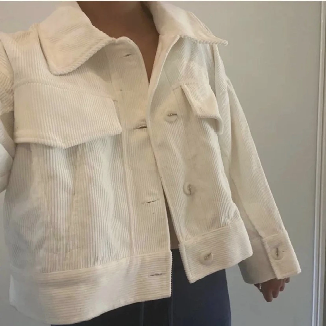 Vit jacka - 90