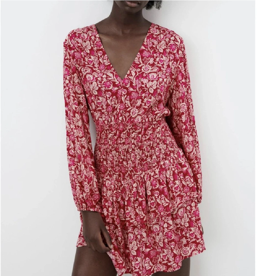 Rosa blommig zara klänning  - 43