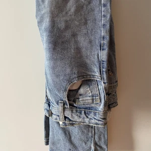 Jeans - Säljer dessa jeans ifrån stradinavius