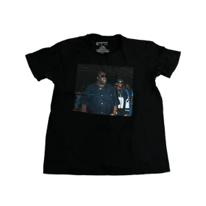 Biggie Merch Tee - Skick 8/10 Storlek Xl/L