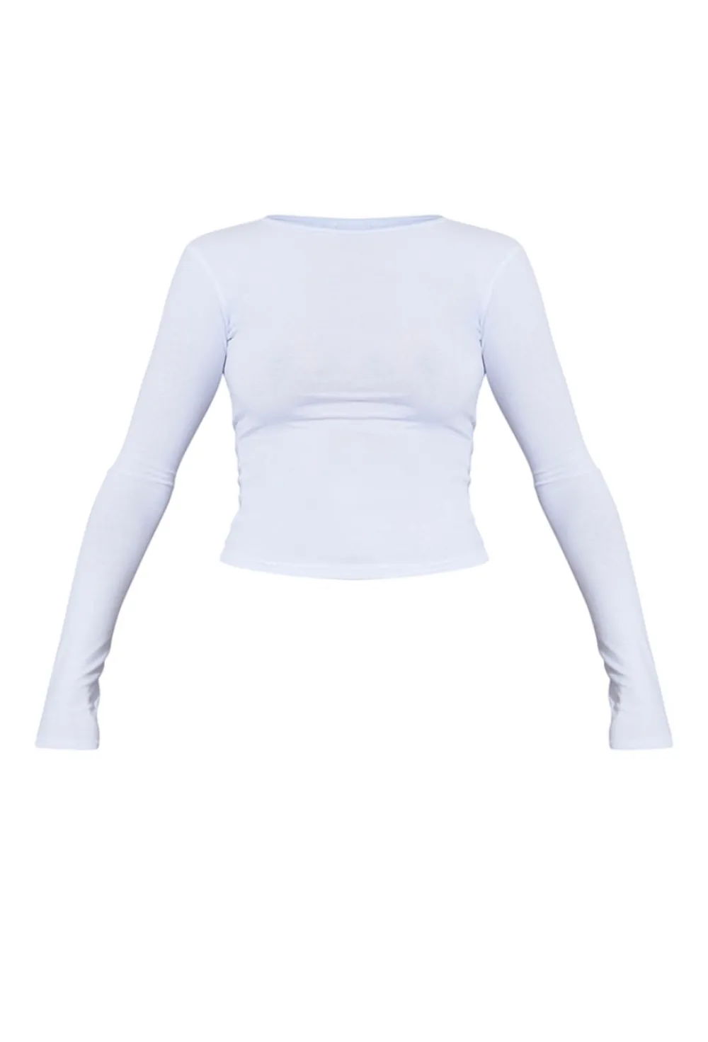 En superfin långärmad grå tröja från Pretty Little Thing💖 Säljer den pga att den inte passade mig💞 Den är endast testad och prislappen sitter kvar💕 (säljer en likadan fast grå)💘. Toppar.