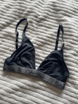 Calvin Klein bh - Nyskick 