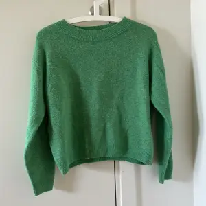 Grön stickad tröja från H&M 