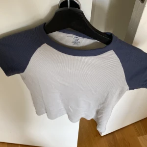 Brandy - Jätte fin T-shirt från brandy, passar med mjukis eller också jeans💕