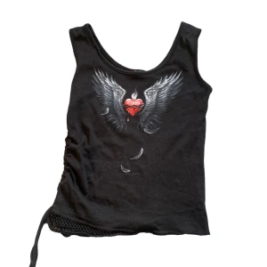 y2k linne  - Jättefint line med feta detaljer från märket Spiraldirect i jättebra skick 