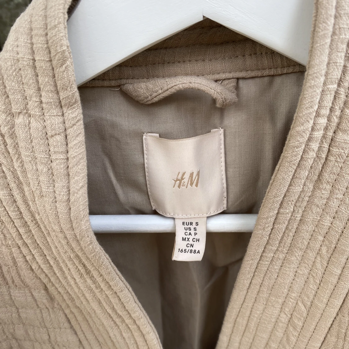 Quiltad väst från Hm premium  - 91