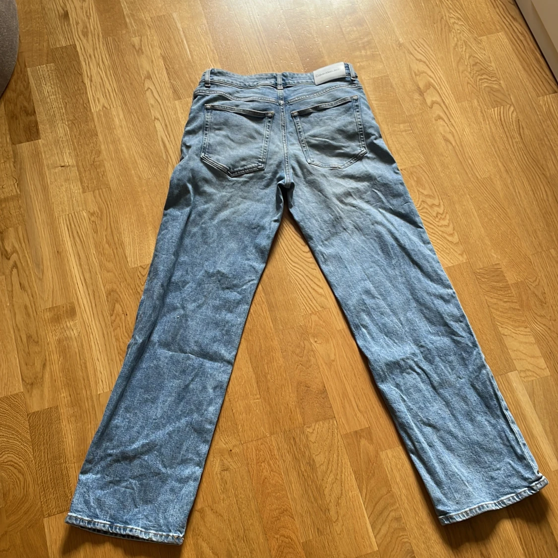 Calvin Klein Jeans - 90