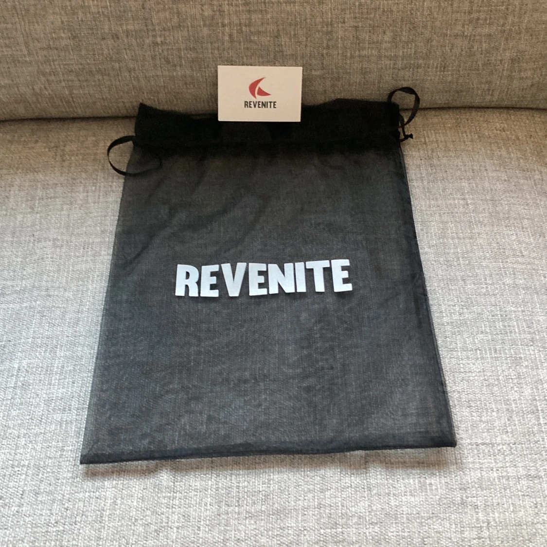 Monaco keps från revenite  - 90