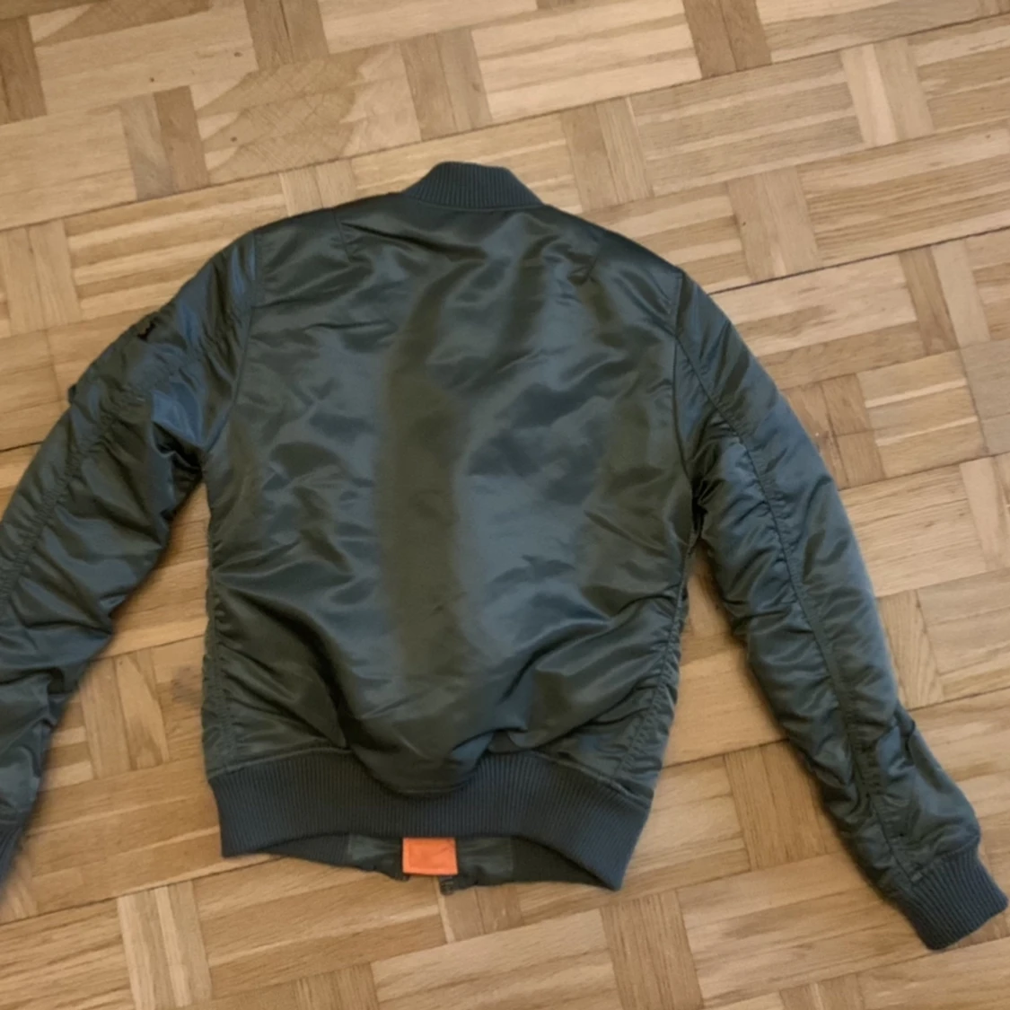 Oanvänd Alpha Industries jacka XS - 91