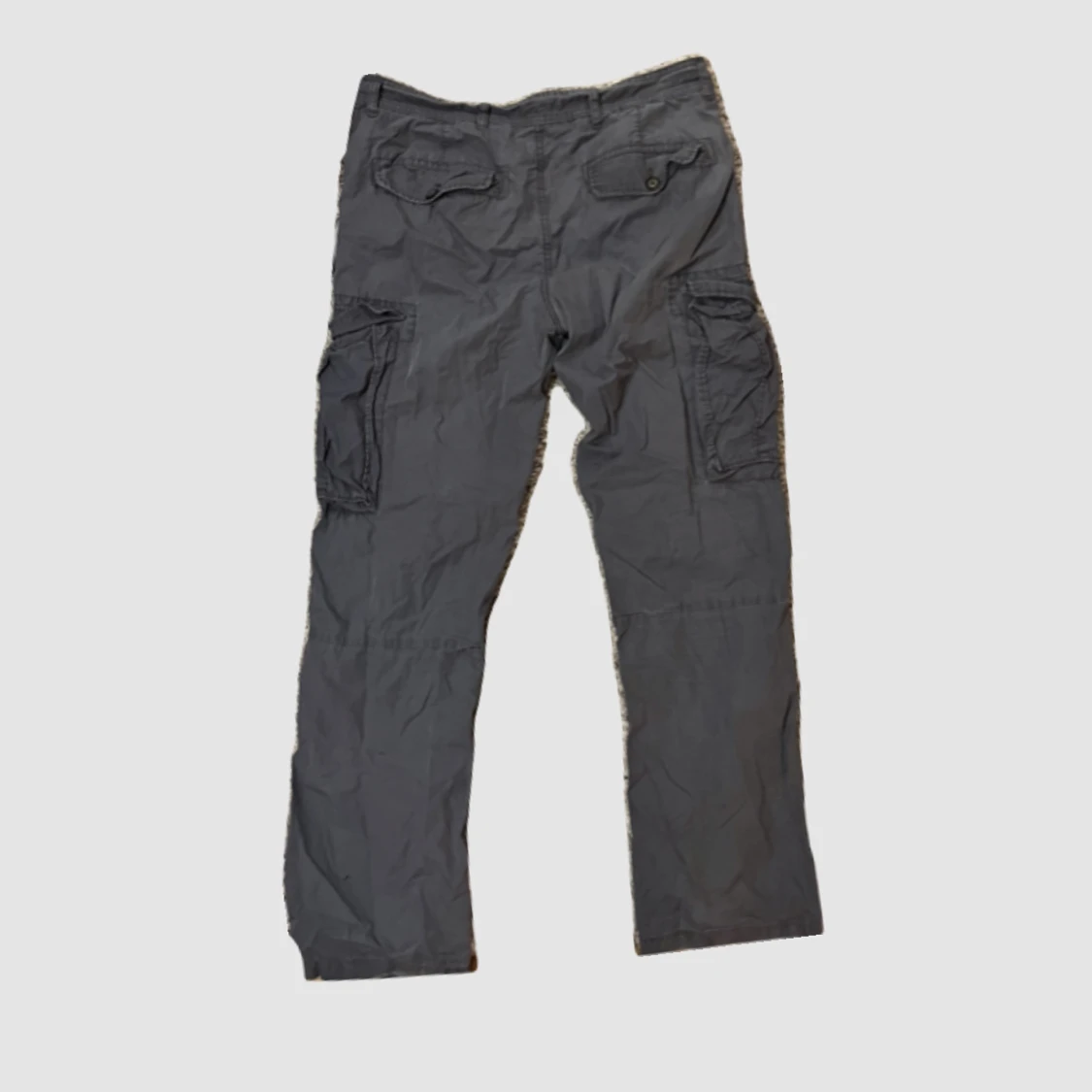 Gråa cargo byxor  - 90