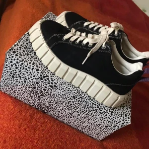 Eytys skor ”odessa” - Eytys skor i storlek 38 :) i jättebra skick inte använda mycket alls. 