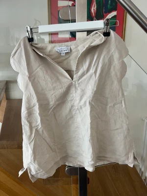 Söt blus  - Söt blus från &otherstories i stl 36