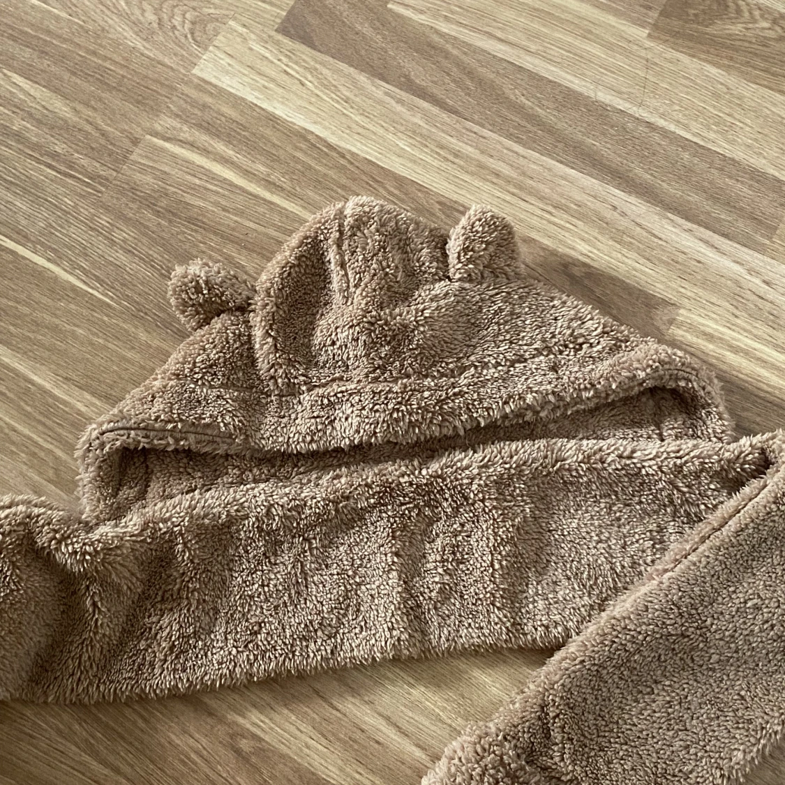 Fluffig vinter mössa - 90